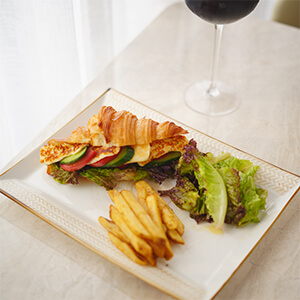 Croissant Sandwich